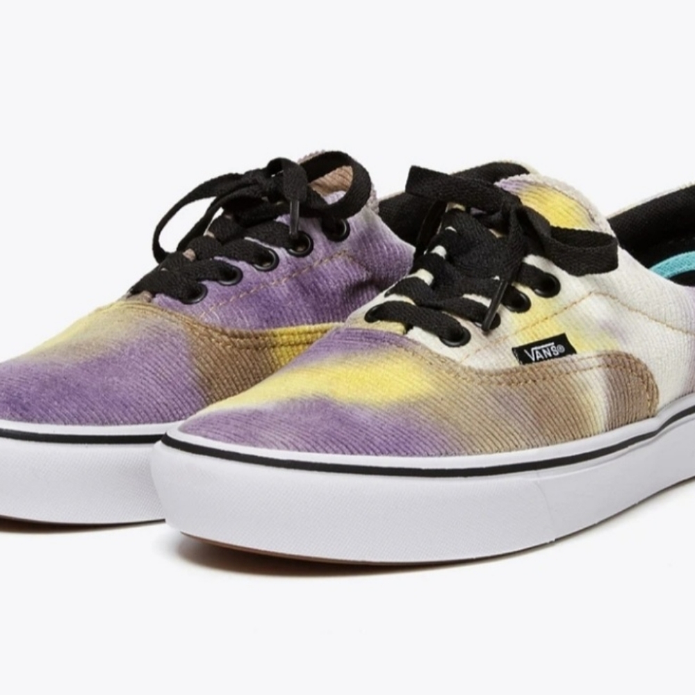 Vans Comfycush Era Sneakers Women 6.5
